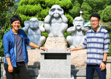 大山寺 五猿の石像の写真